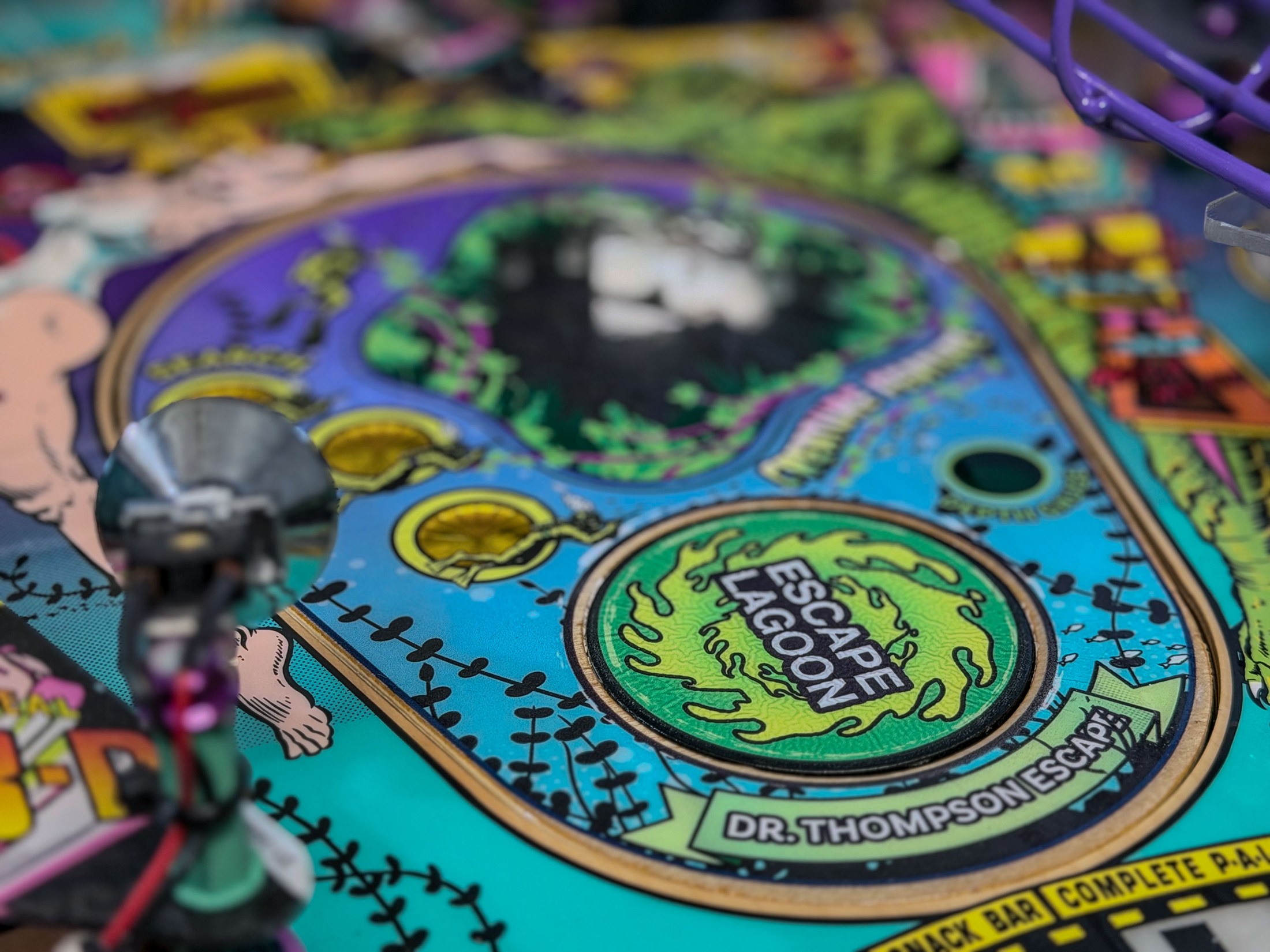 Escape Lagoon spinner and playfield detail